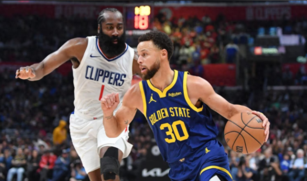 开云体育-狂输20分，又遭25分大逆转！NBA最大的伪强队，你们不配总冠军